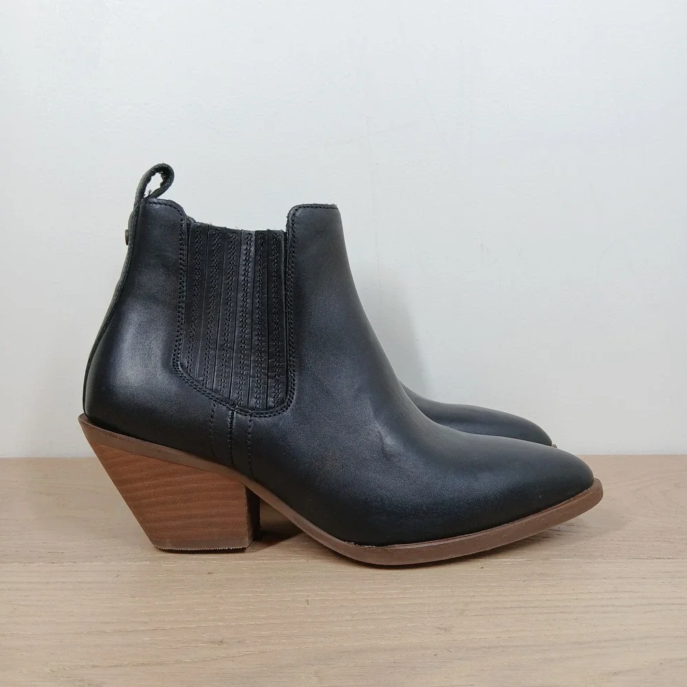 Patina Ankle Boots Women 6 Black Leather Pointed Toe Western Chelsea Block Heel